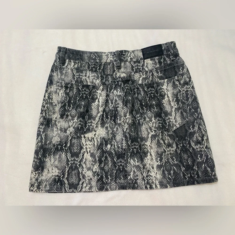 Zara Mini Skirt Women Size S Grey‎ Snakeskin Print Denim Excellent Edgy Z1975